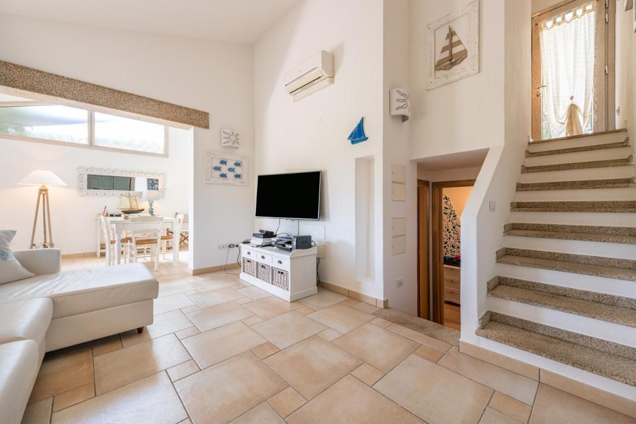 Casa Vacanza Il Bouganville Villasimius Exterior foto